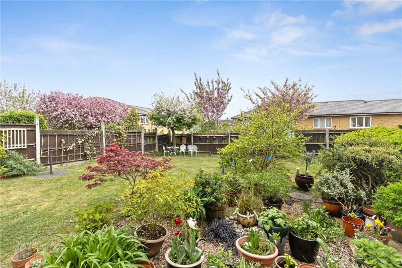 Myddleton Avenue, London, N4
