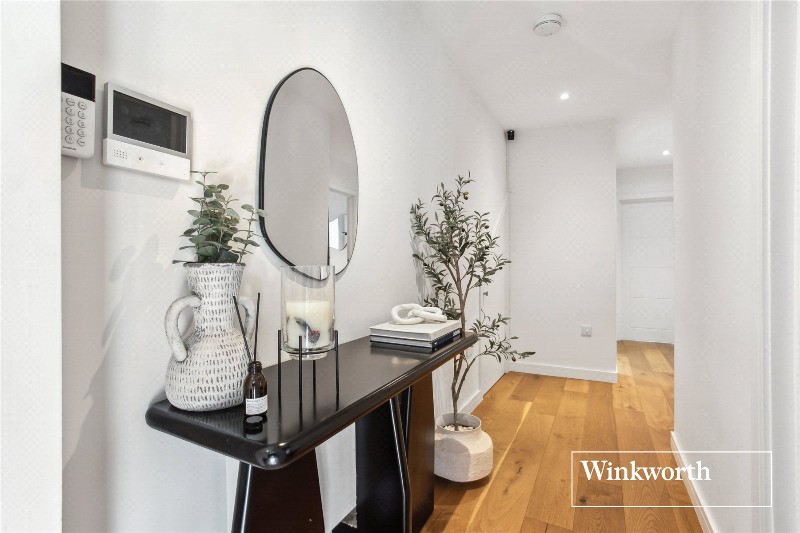 Woodville Road, New Barnet, EN5