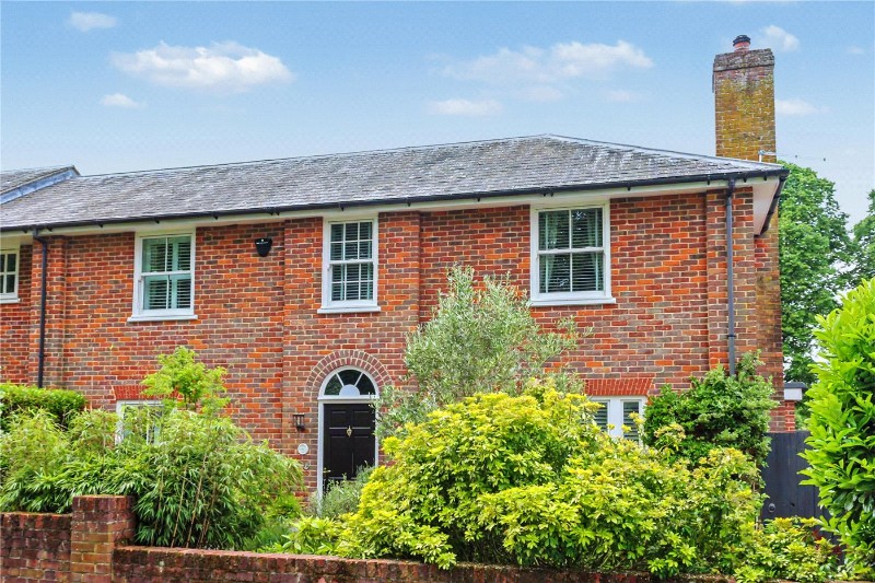 Smyth Close, Peasenhall, Saxmundham, Suffolk, IP17