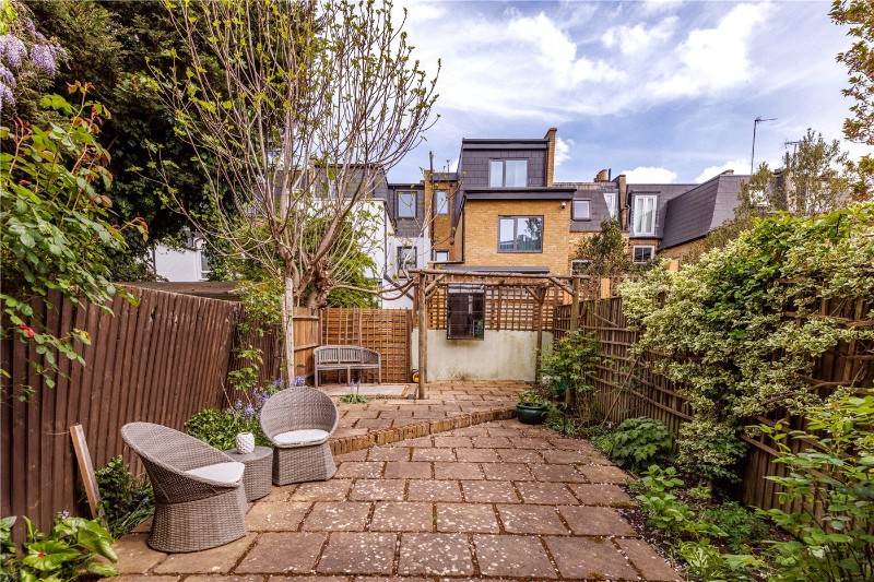 Tasso Road, London, W6