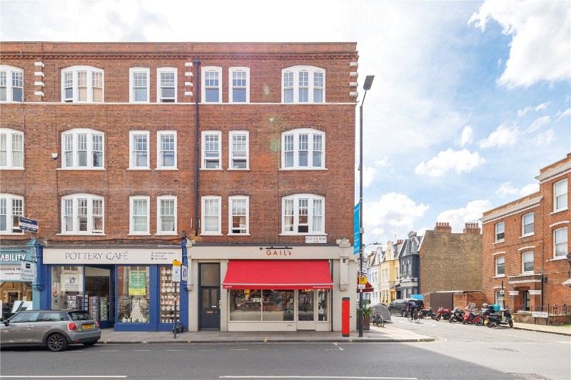 Kings Court Mansions, 737 Fulham Road, London, SW6