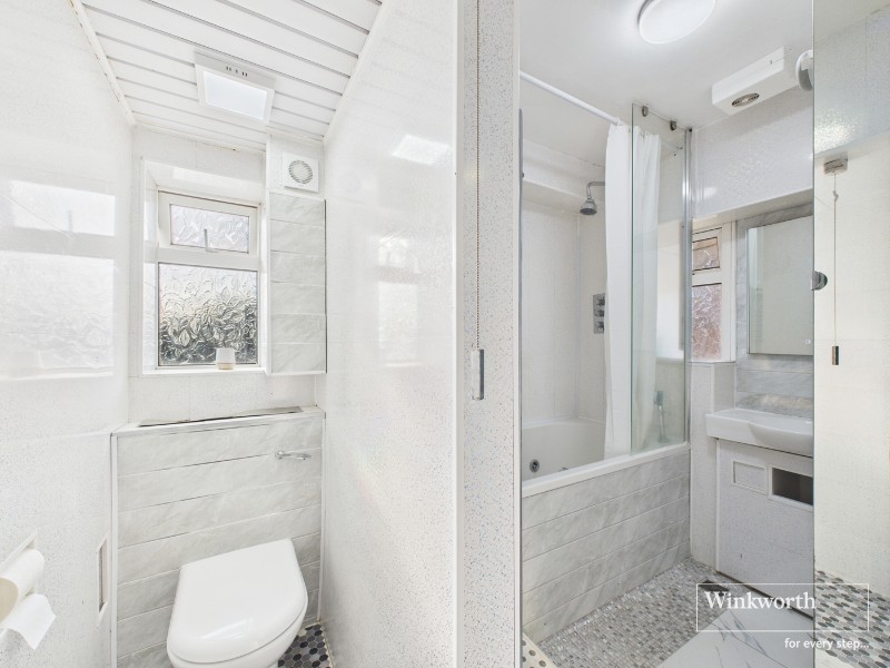 Brinkburn Gardens, Edgware, Middlesex, HA8