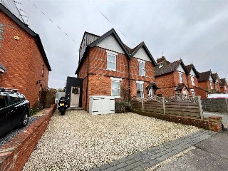 Cromwell Road, Newbury, Berkshire, RG14