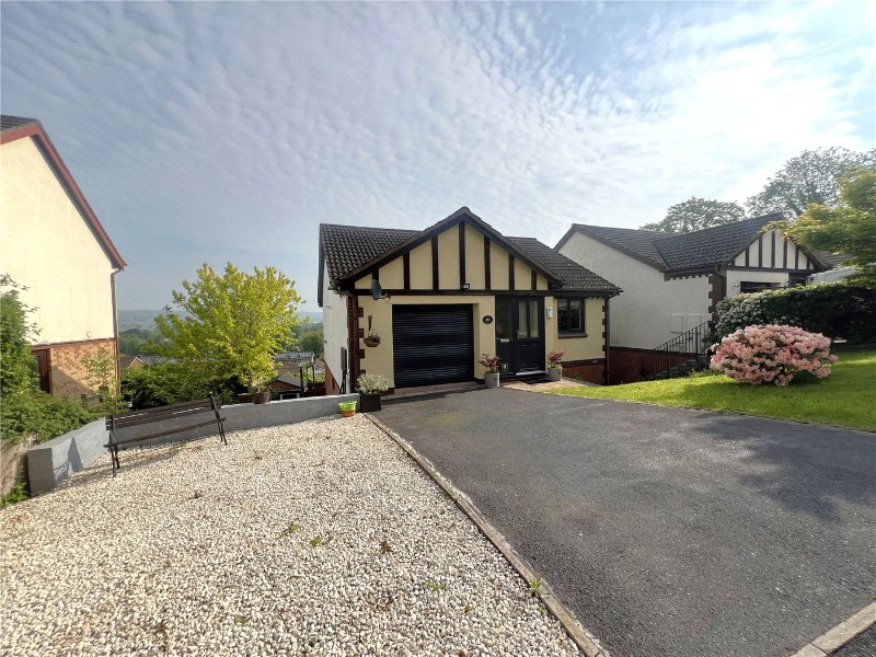 Cudmore Park, Tiverton, Devon, EX16