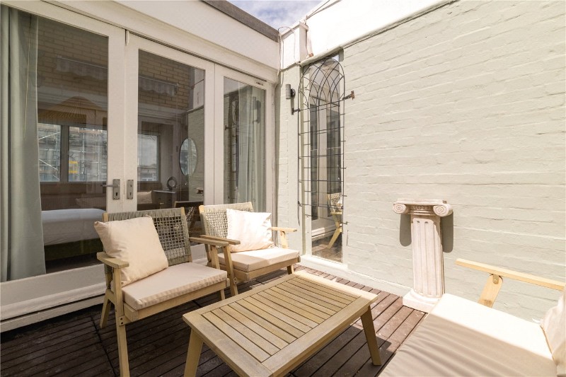 Porchester Square, London, W2
