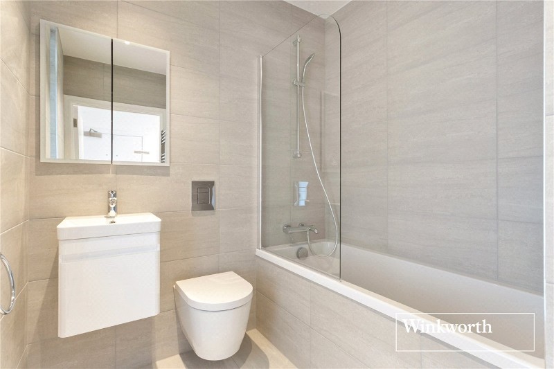 Arcadia Avenue, London, N3