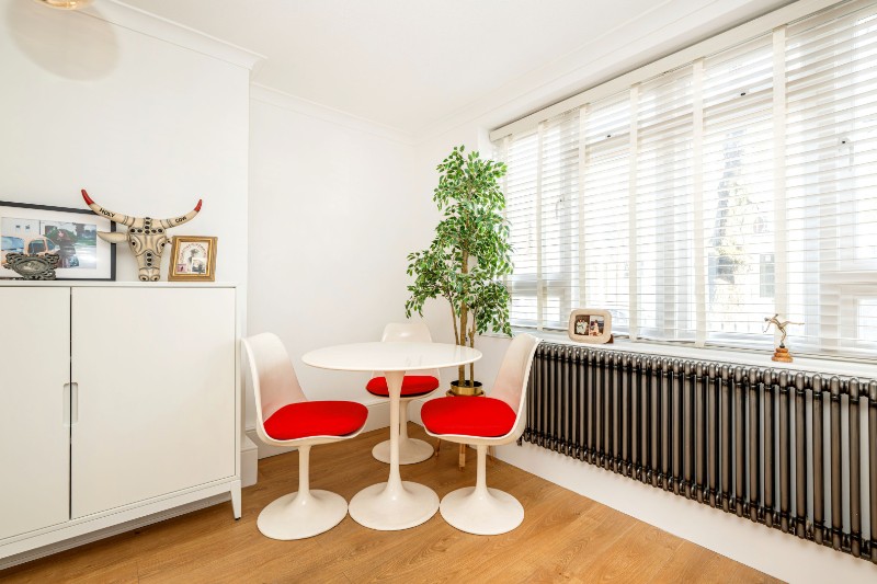 Blenheim Crescent, London, W11