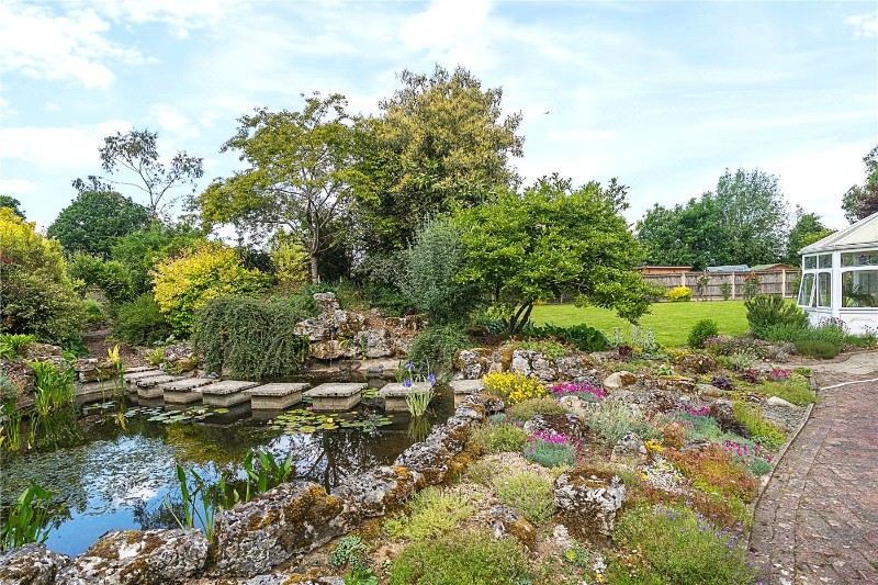 Newbury Road, Kingsclere, Newbury, Hampshire, RG20