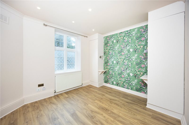 West Hill, London, SW15