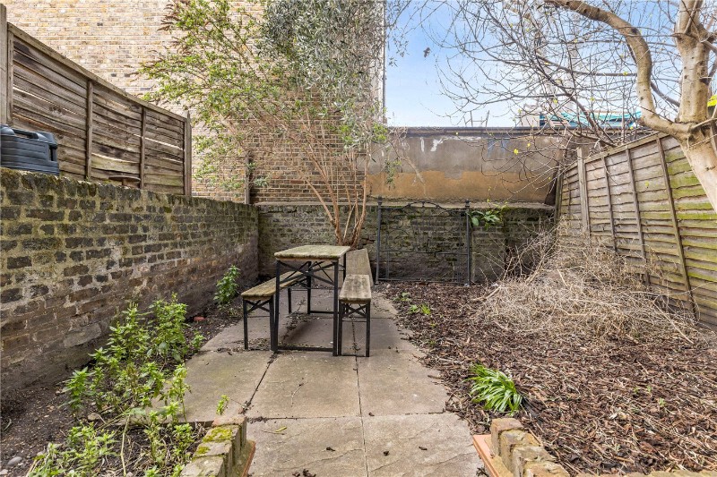 Elderfield Road, London, E5
