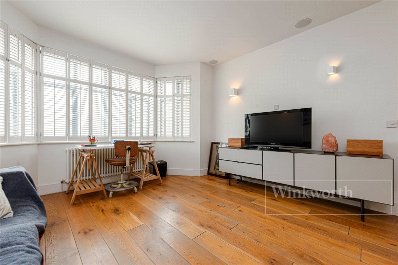 Donnington Road, London, Brent, NW10