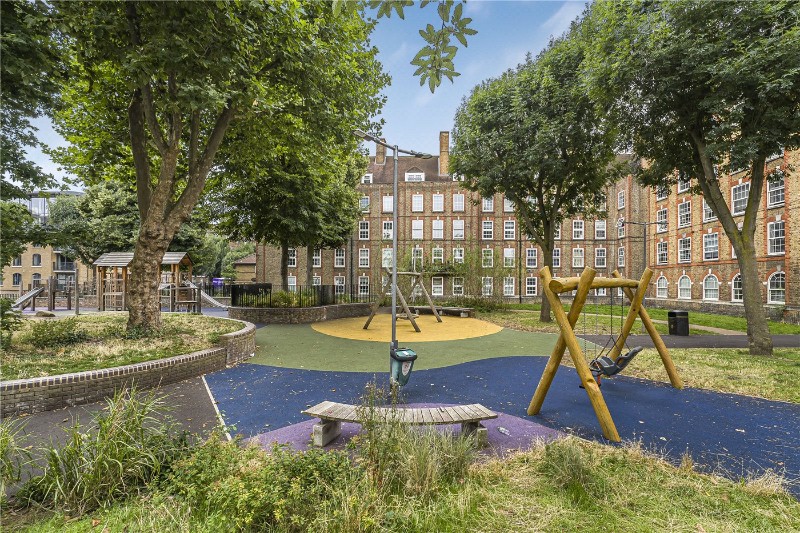 George Row, London, SE16
