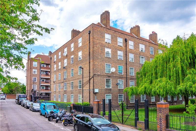 2 bedroom property for sale in Santley House, Frazier Street, Waterloo