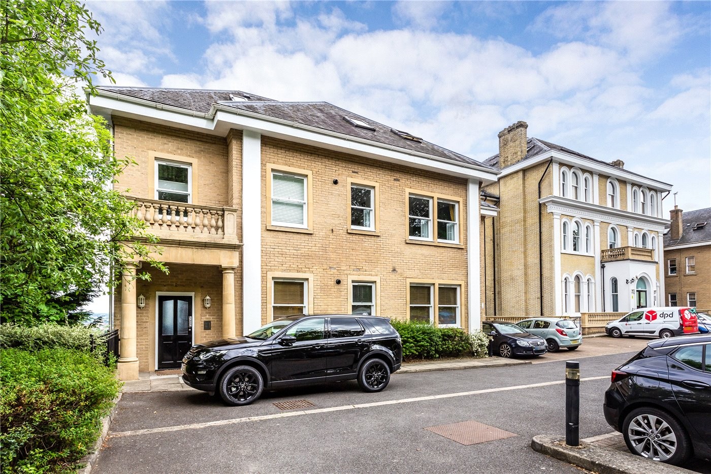 2 bedroom property for sale in Rosemount Court, 99 Ross Road, London, SE25 (Ref CRY190040) £