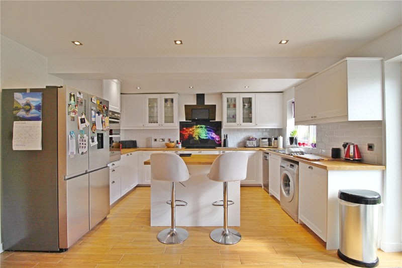 Burchnall Close, Deeping St. James, Peterborough, Lincolnshire, PE6