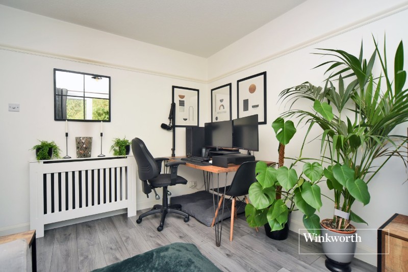 Stoneleigh Park Road, Epsom, Surrey, KT19