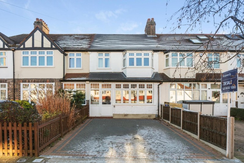 Aviemore Way, Beckenham, BR3