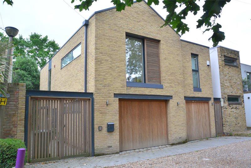 Langton Way, London, SE3