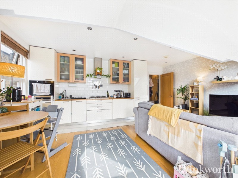 Freeland Road, London, W5