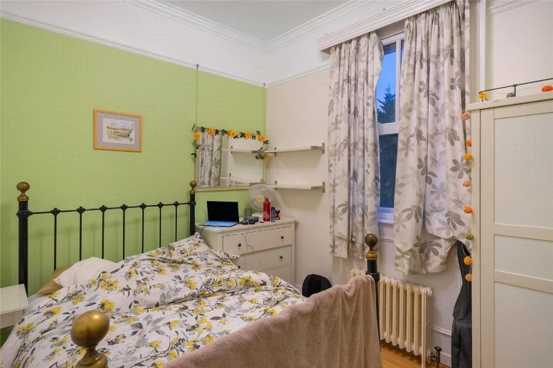 Dulwich Wood Avenue, London, SE19