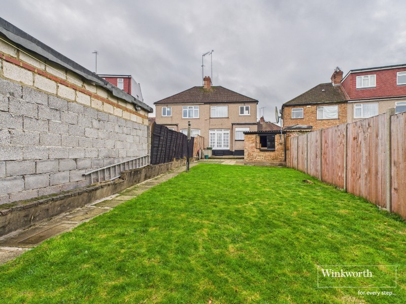 Grove Crescent, London, NW9