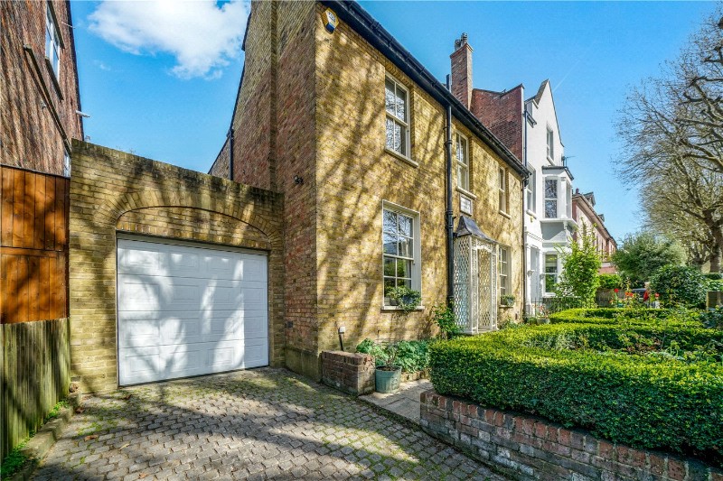 North Hill, London, N6