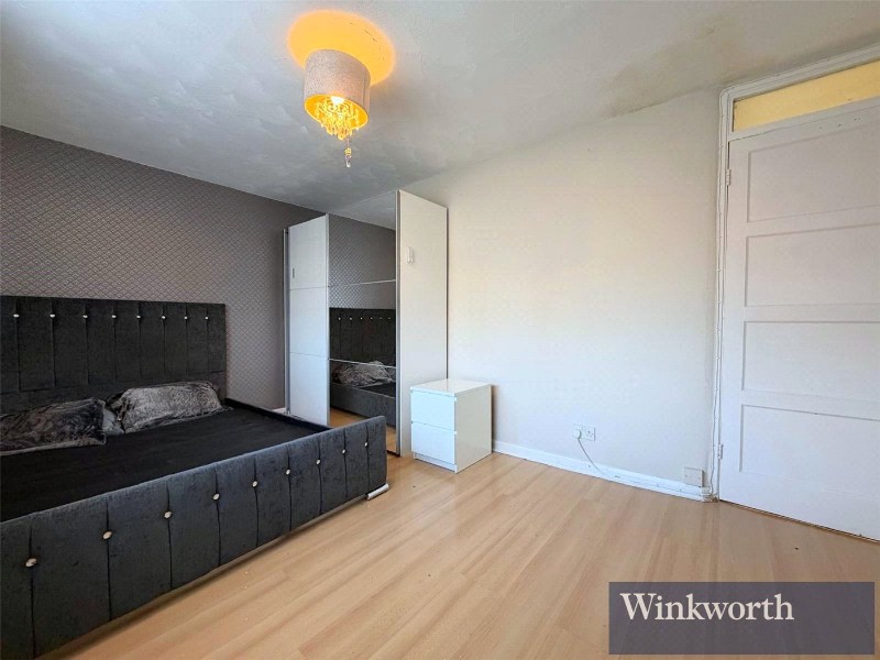 Kempton Avenue, Northolt, UB5