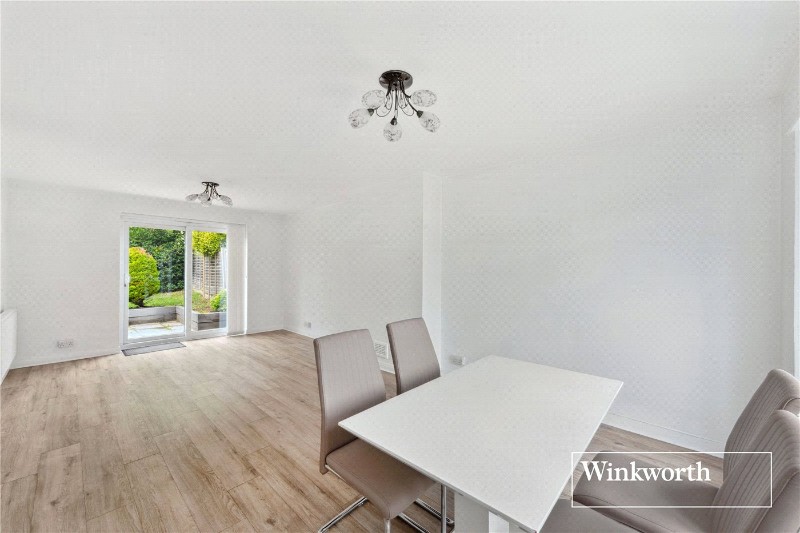 Kingsgate Avenue, Finchley, London, N3