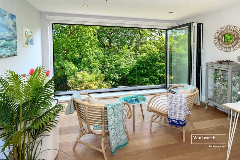Bute Drive, Highcliffe, Christchurch, BH23