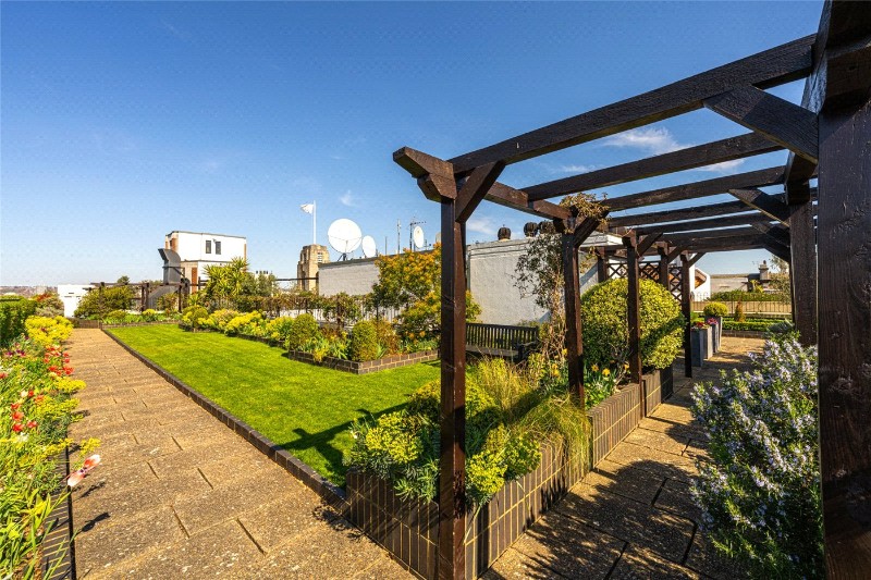 Berkeley Court, Marylebone Road, London, NW1