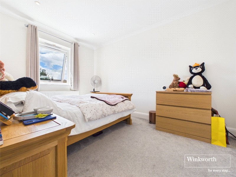 Wintringham Way, Purley on Thames, Reading, Berkshire, RG8