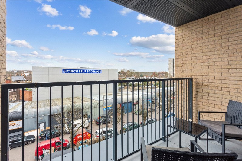 Summerstown, London, SW17