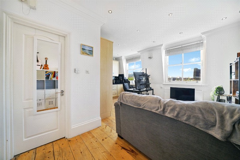 Axminster Road, London, N7