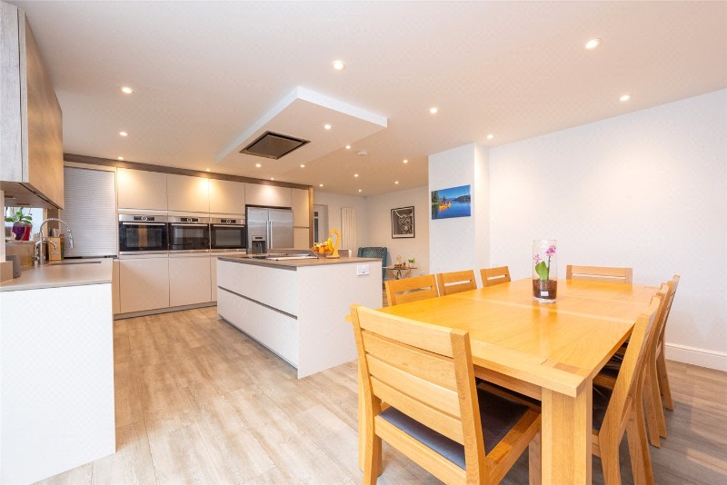 Fleet Hill, Finchampstead, Wokingham, Berkshire, RG40