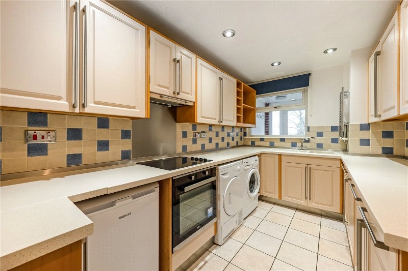 Elder Close, Winchester, Hampshire, SO22