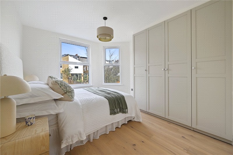Bathurst Gardens, London, NW10