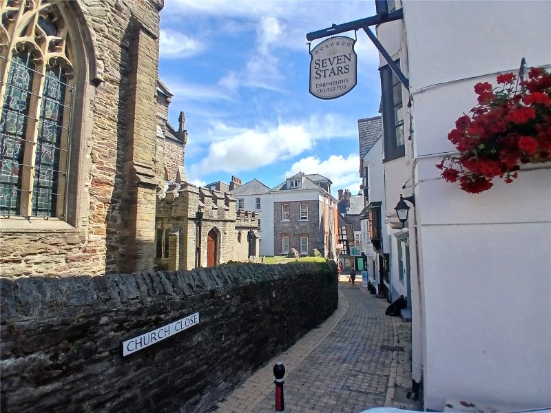 Clarence Hill, Dartmouth, TQ6