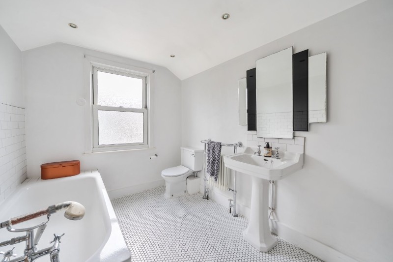 Bromley Road, Beckenham, BR3