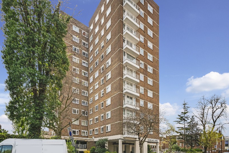 Boundary Road, St John's Wood, London, NW8