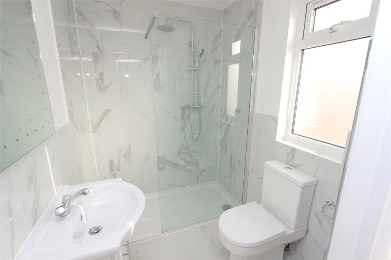 Eastwood Road North, Leigh-on-Sea, Essex, SS9