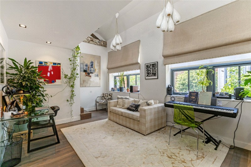 Porteus Place, London, UK, SW4