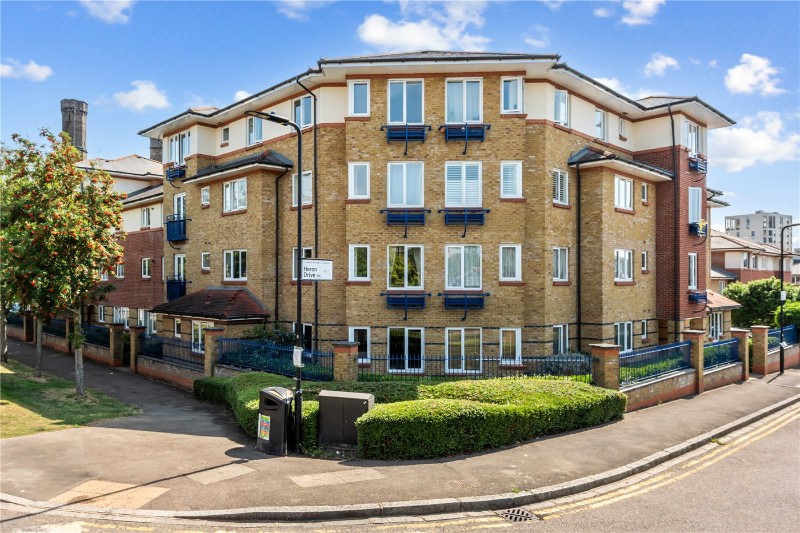 Myddleton Avenue, London, N4