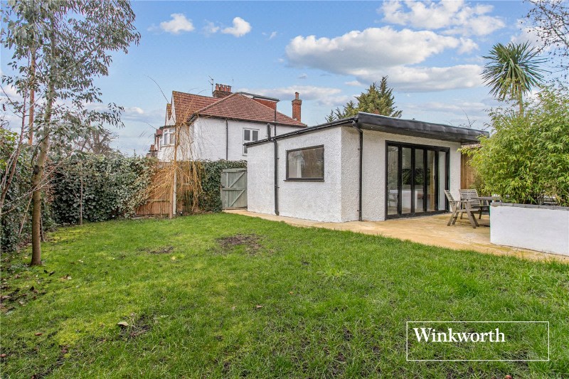 Claigmar Gardens, Finchley, London, N3