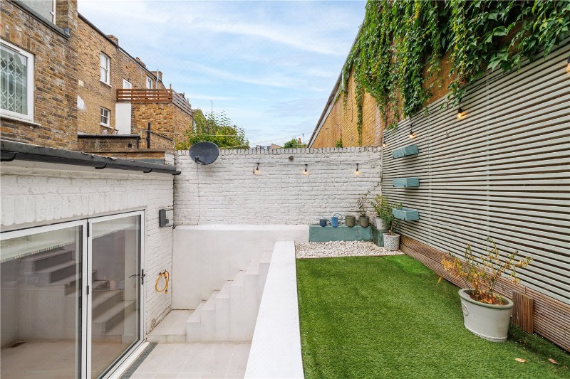 Harwood Road, London, SW6