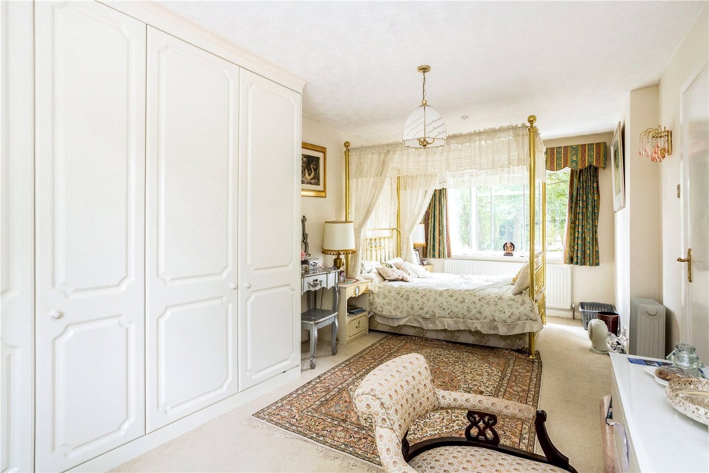 6 bedroom property to rent in Lakeside Drive, Stoke Poges, Bucks, SL2