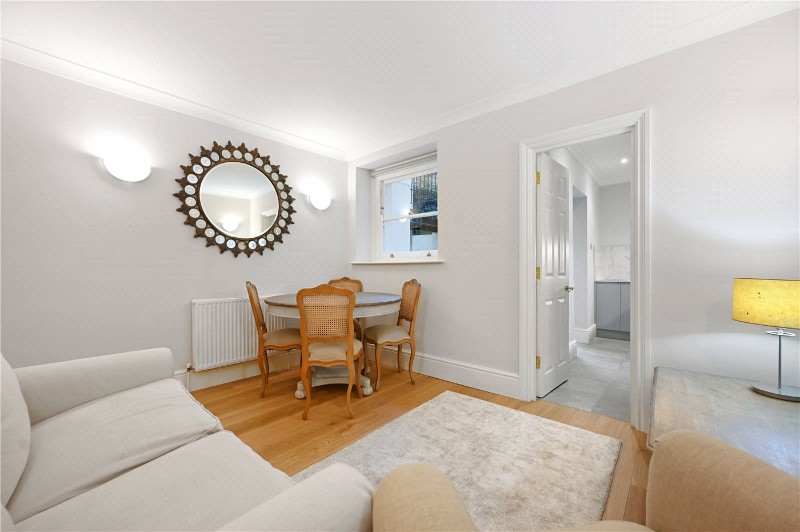 Kensington Square, Kensington, London, W8
