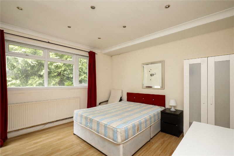 Chatsworth Road, London, W5