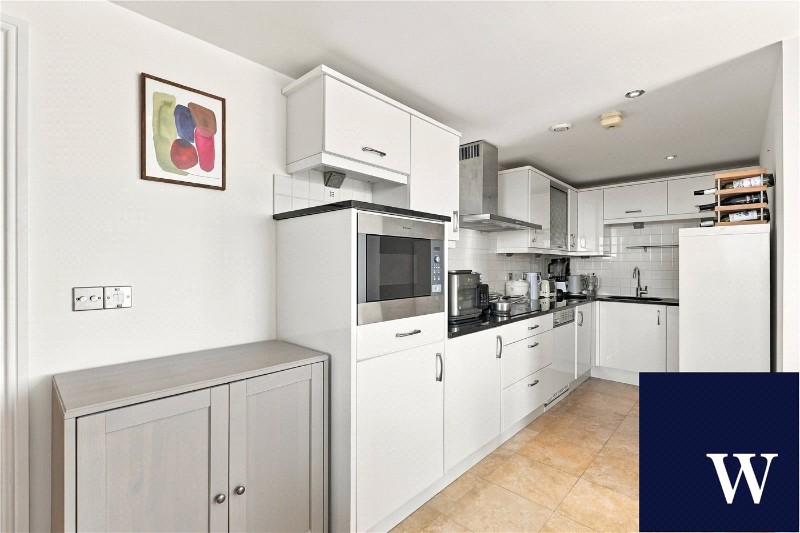 Kingsway, North Finchley, London, N12