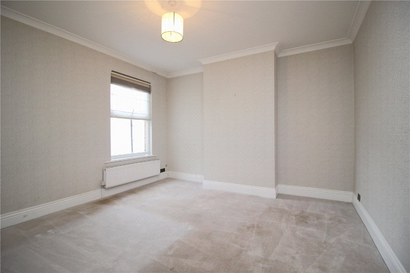 Broadway, Leigh-on-Sea, Essex, SS9