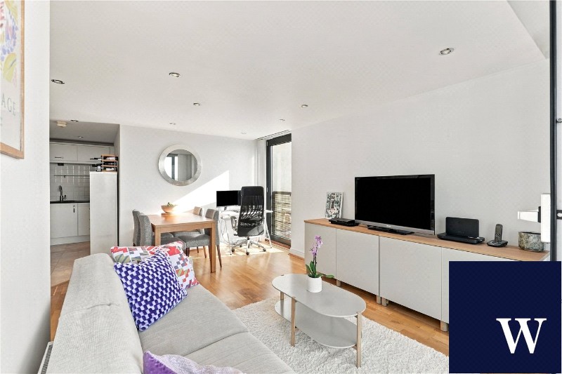 Kingsway, North Finchley, London, N12
